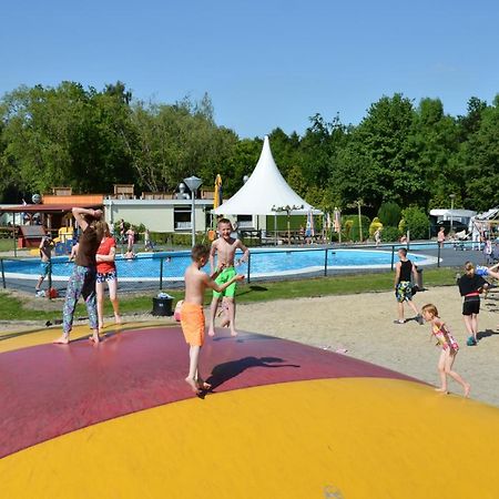 Vakantiepark T Urkerbos - Blokhutje Exteriör bild