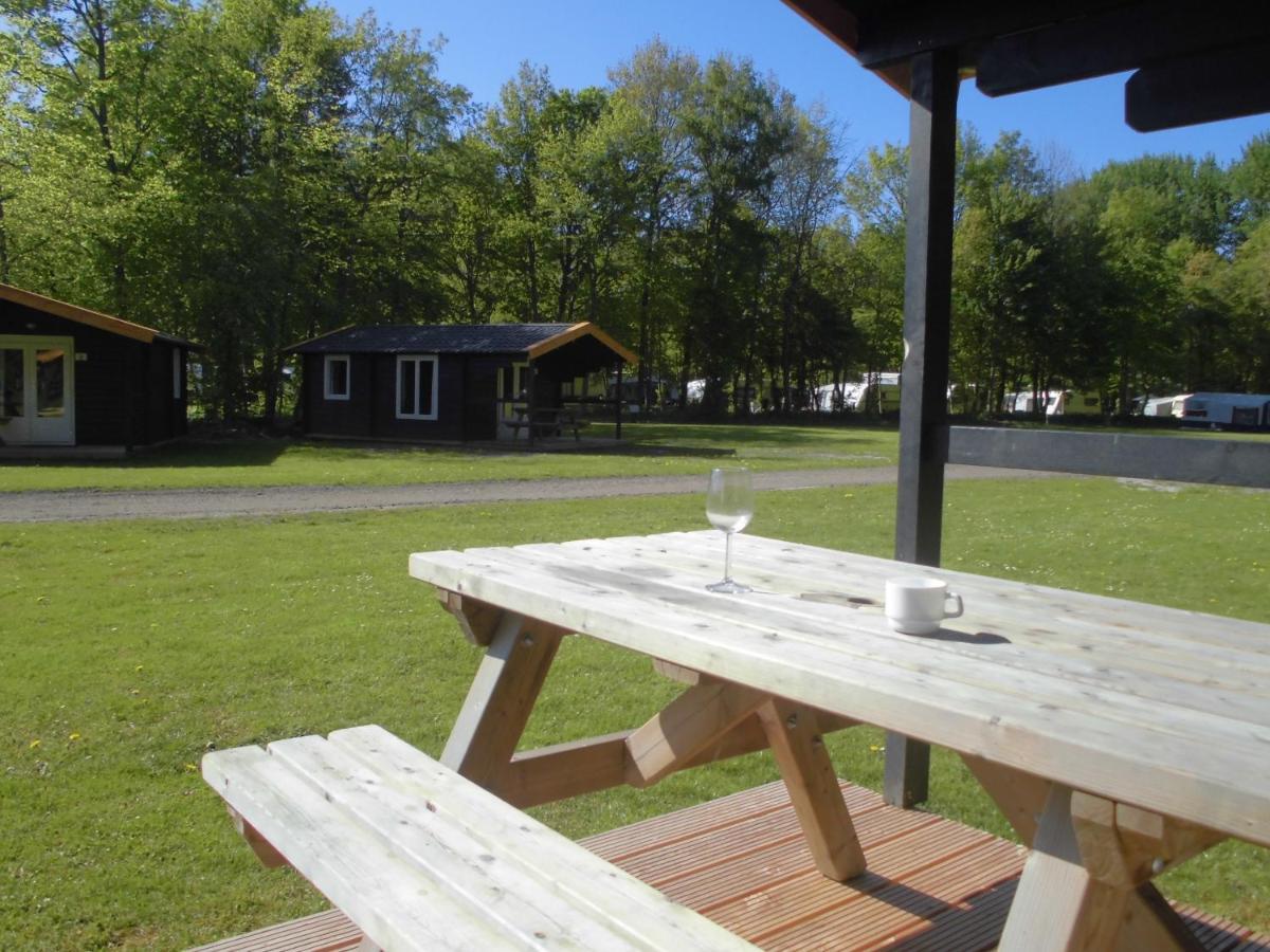 Vakantiepark T Urkerbos - Blokhutje Exteriör bild